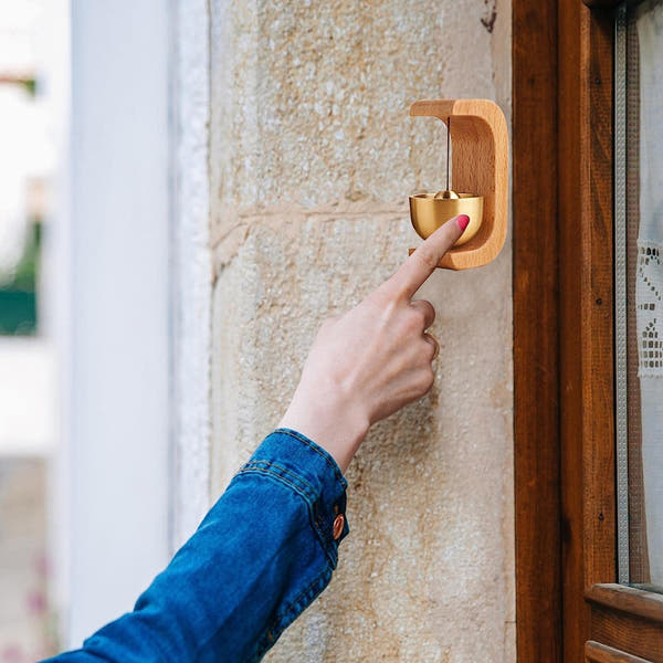 Elegant Wood & Brass Doorbell Chime™